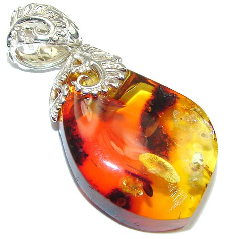 amber pendants are cheap in poland
